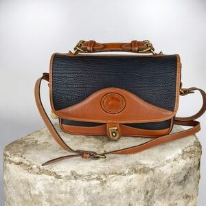 Vintage Dooney & Bourke All Weather Pebbled Leather Crossbody Handbag